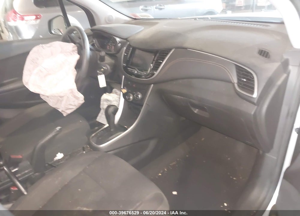 2022 CHEVROLET TRAX AWD LS VIN: KL7CJNSM7NB545399