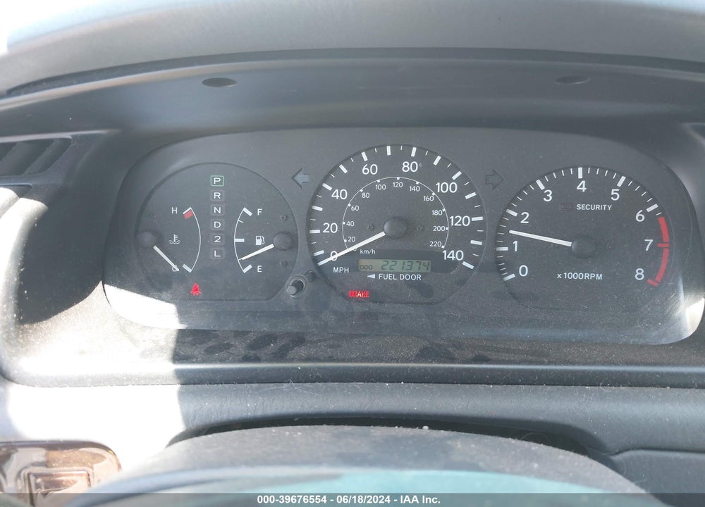 2000 TOYOTA CAMRY XLE V6 VIN: JT2BF28K0Y0241831