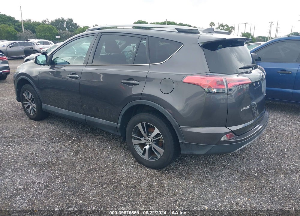 2018 TOYOTA RAV4 XLE VIN: 2T3WFREV9JW439762