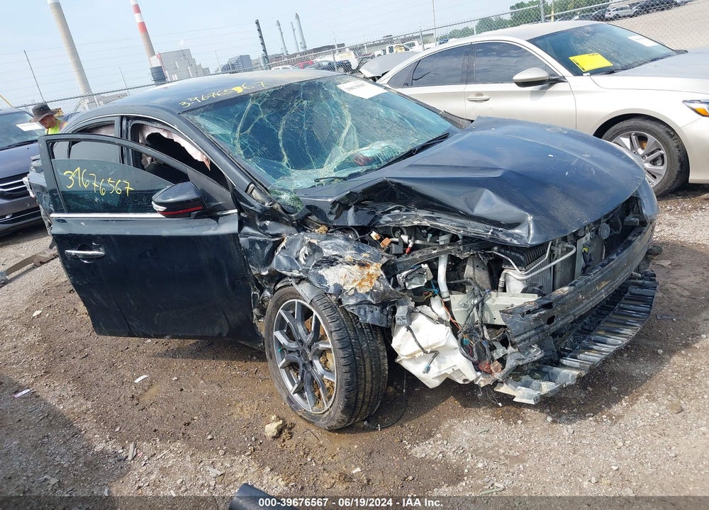 2019 NISSAN SENTRA NISMO VIN: 3N1CB7AP5KY228406