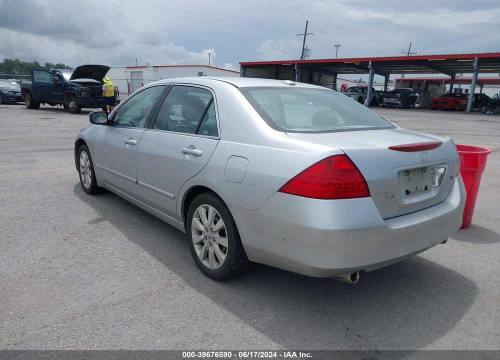 2007 HONDA ACCORD 3.0 EX VIN: 1HGCM66527A025382