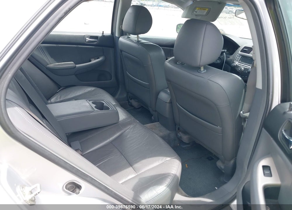 2007 HONDA ACCORD 3.0 EX VIN: 1HGCM66527A025382