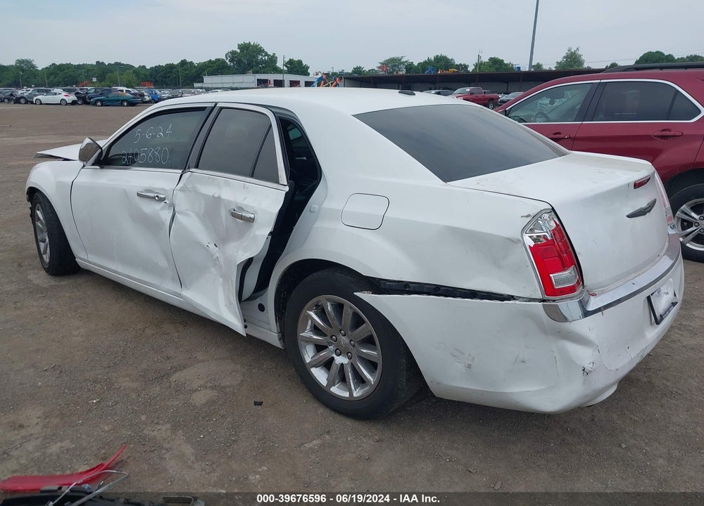 2013 CHRYSLER 300C VIN: 2C3CCAET7DH556051