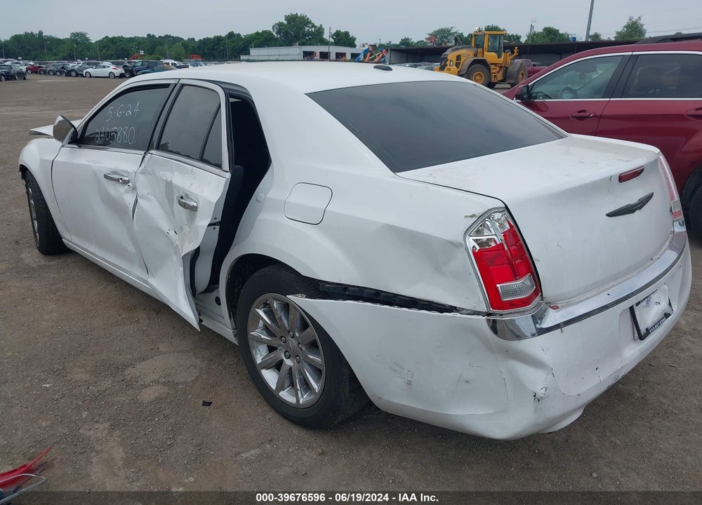 2013 CHRYSLER 300C VIN: 2C3CCAET7DH556051