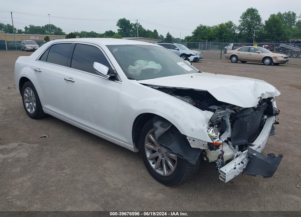 2013 CHRYSLER 300C VIN: 2C3CCAET7DH556051