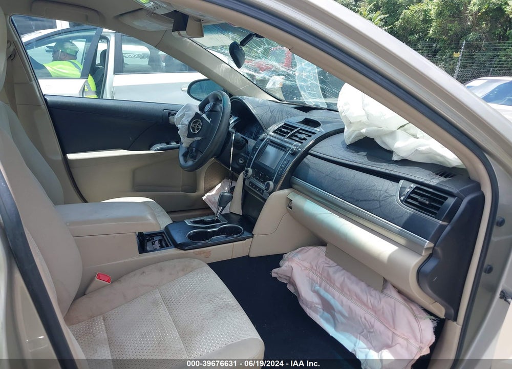 2014 TOYOTA CAMRY LE VIN: 4T1BF1FK6EU851317