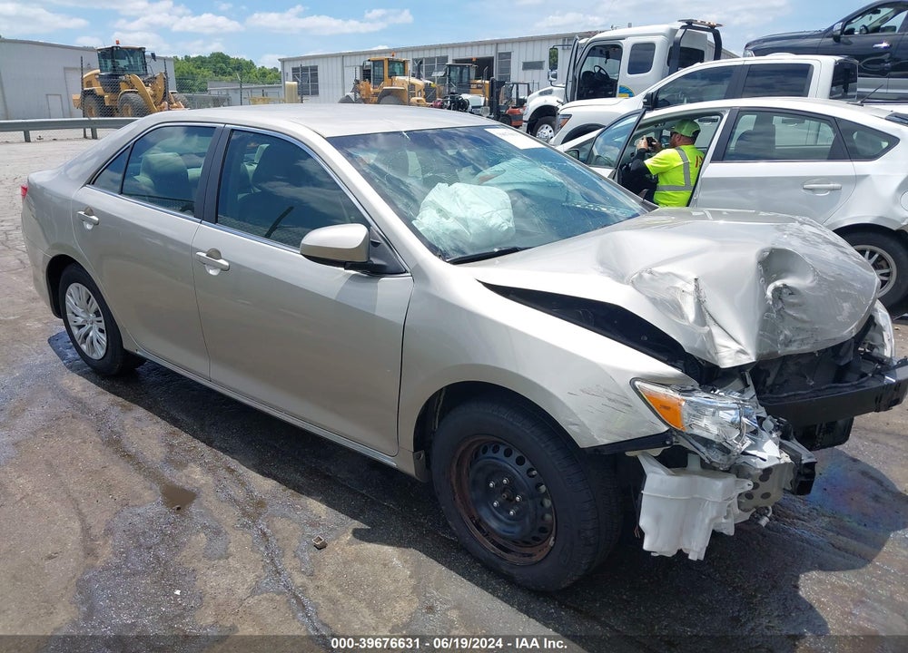 2014 TOYOTA CAMRY LE VIN: 4T1BF1FK6EU851317