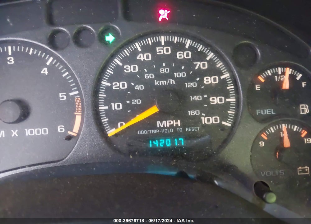 2001 CHEVROLET BLAZER TRAILBLAZER VIN: 1GNDT13W412146557