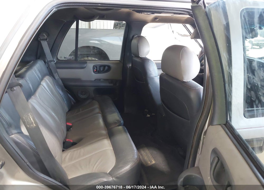 2001 CHEVROLET BLAZER TRAILBLAZER VIN: 1GNDT13W412146557