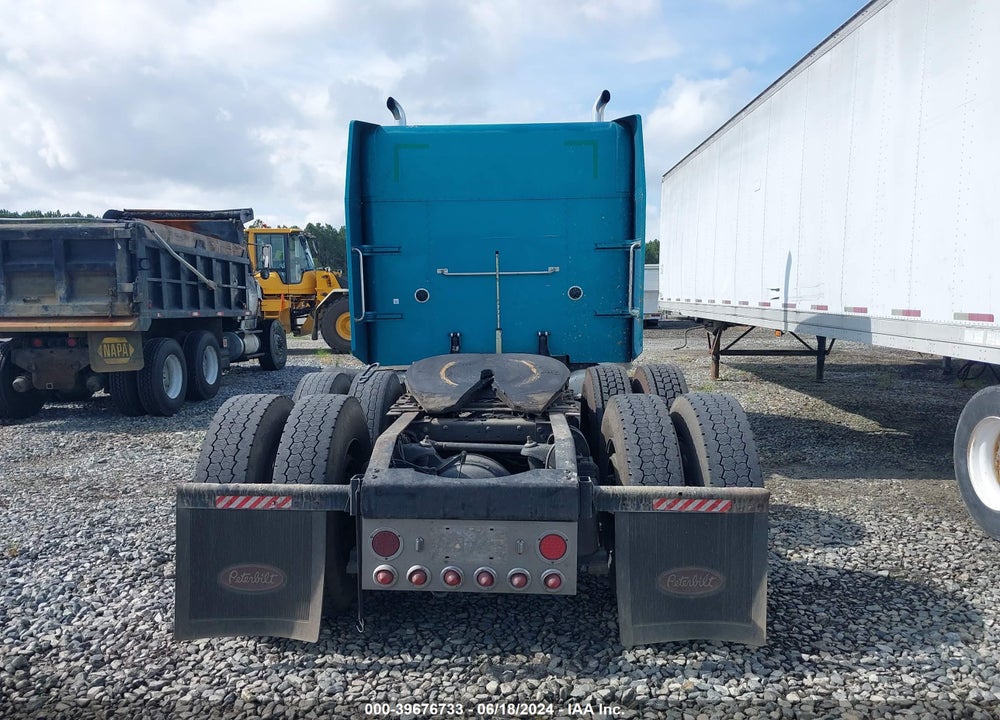 2000 PETERBILT 379 VIN: 1XP5DR9X0YN533834