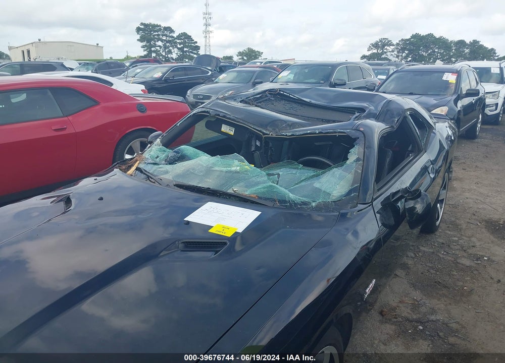 2012 DODGE CHALLENGER SRT8 392 VIN: 2C3CDYCJ1CH185071