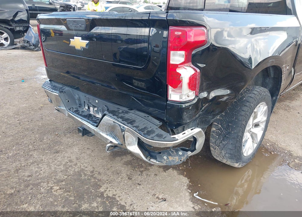 2021 CHEVROLET SILVERADO 1500 4WD SHORT BED LT VIN: 3GCUYDED1MG291056