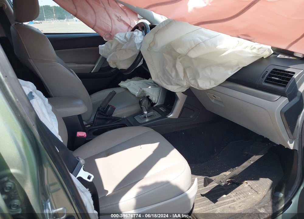 2014 SUBARU FORESTER 2.5I TOURING VIN: JF2SJAMC9EH490884
