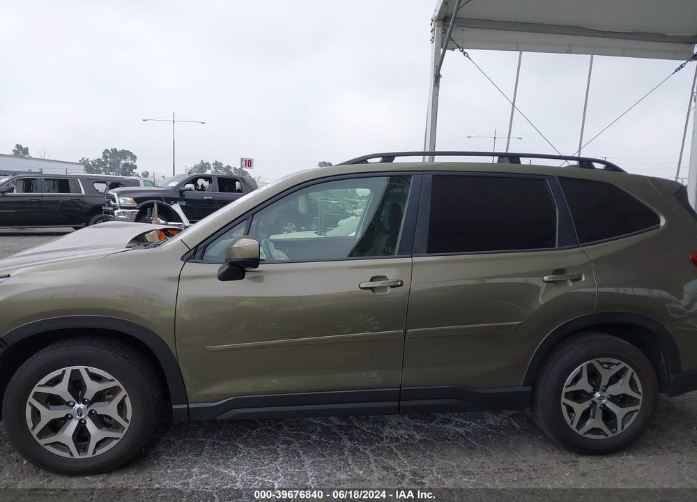 2023 SUBARU FORESTER PREMIUM VIN: JF2SKADC5PH478196