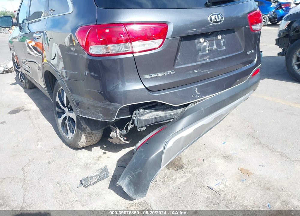 2017 KIA SORENTO 3.3L EX VIN: 5XYPH4A55HG331669