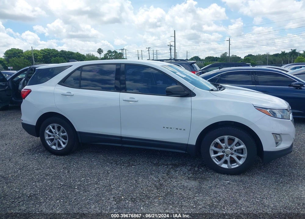 2018 CHEVROLET EQUINOX LS VIN: 3GNAXHEV7JS620106