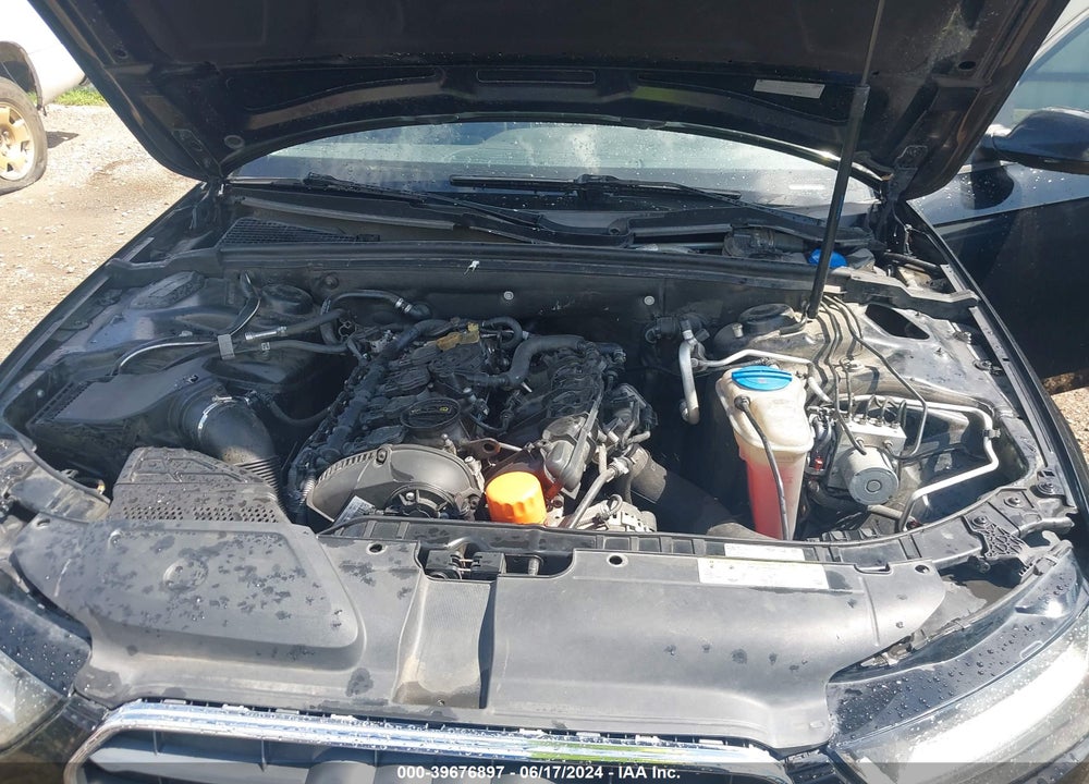 2014 AUDI A4 VIN: WAUAFAFL2EN031400