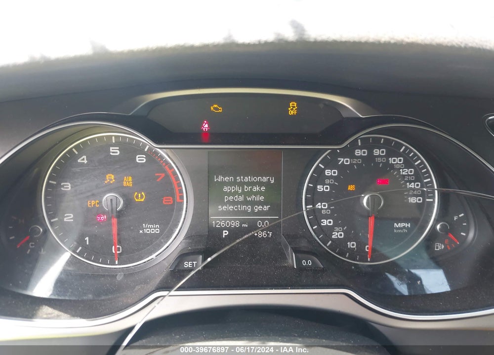 2014 AUDI A4 VIN: WAUAFAFL2EN031400