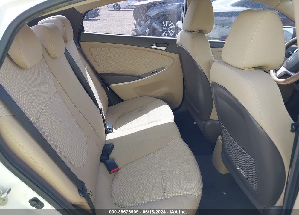 2013 HYUNDAI ACCENT GLS VIN: KMHCT4AE8DU488050