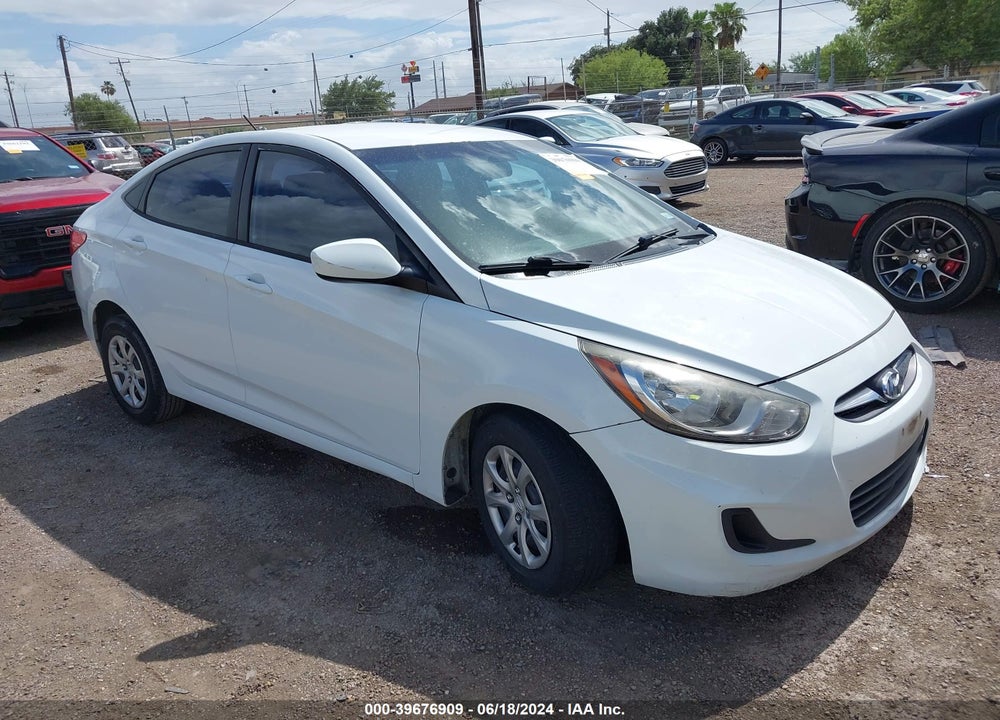 2013 HYUNDAI ACCENT GLS VIN: KMHCT4AE8DU488050