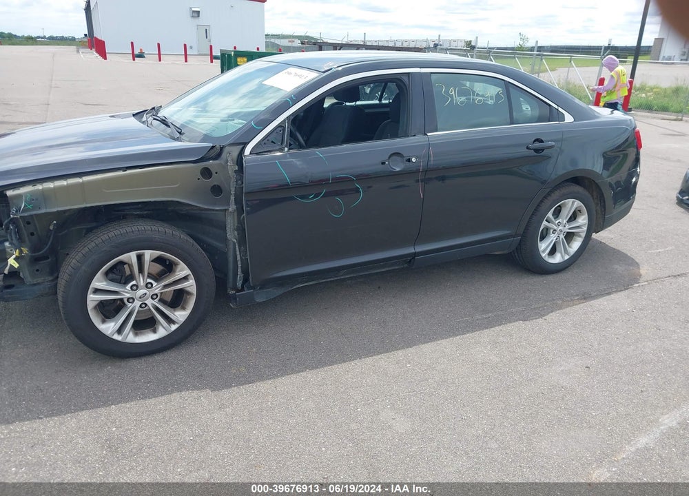 2014 FORD TAURUS SEL VIN: 1FAHP2E84EG175719