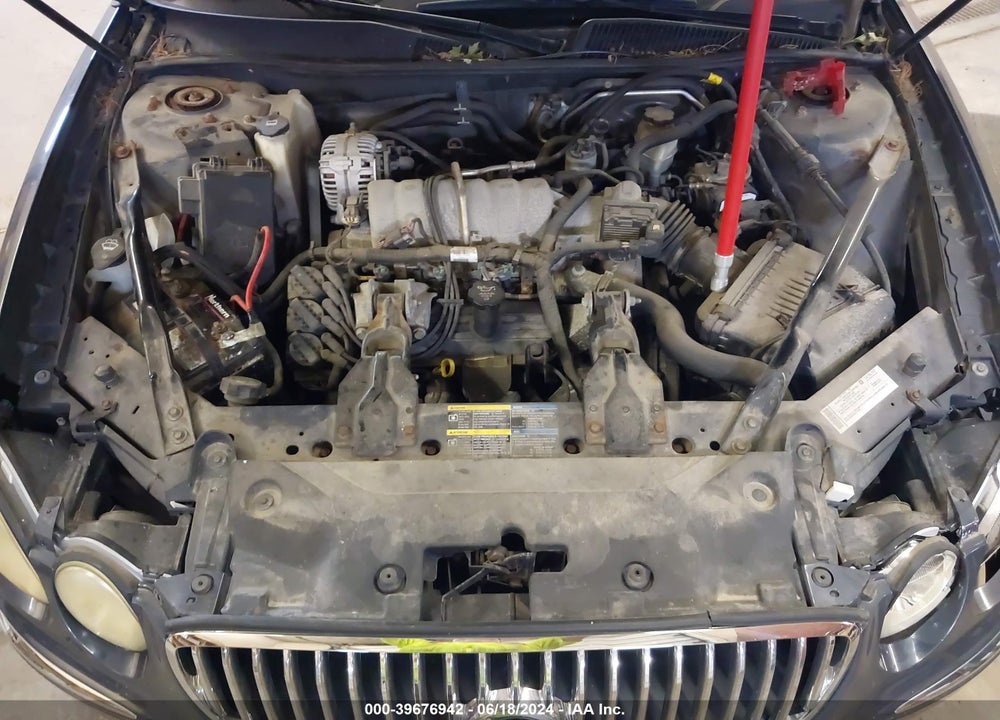 2008 BUICK LACROSSE CX VIN: 2G4WC582181173736