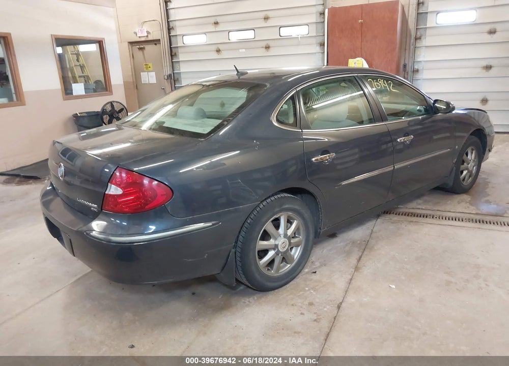 2008 BUICK LACROSSE CX VIN: 2G4WC582181173736