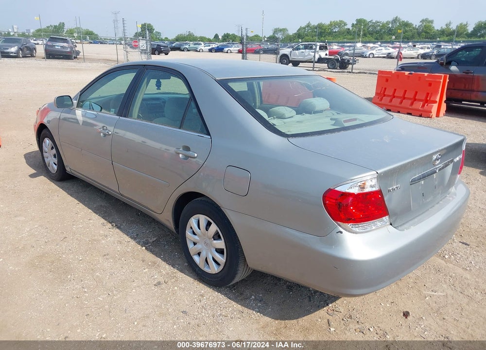 2005 TOYOTA CAMRY LE VIN: 4T1BE32KX5U537562