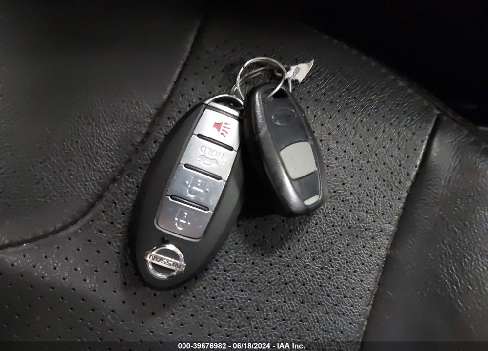 2011 NISSAN SENTRA 2.0SL VIN: 3N1AB6AP3BL680742