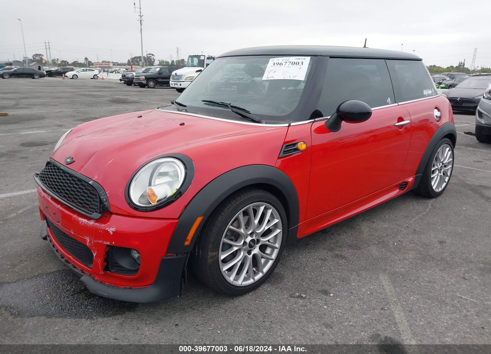 2012 MINI COOPER VIN: WMWSU3C51CT186508