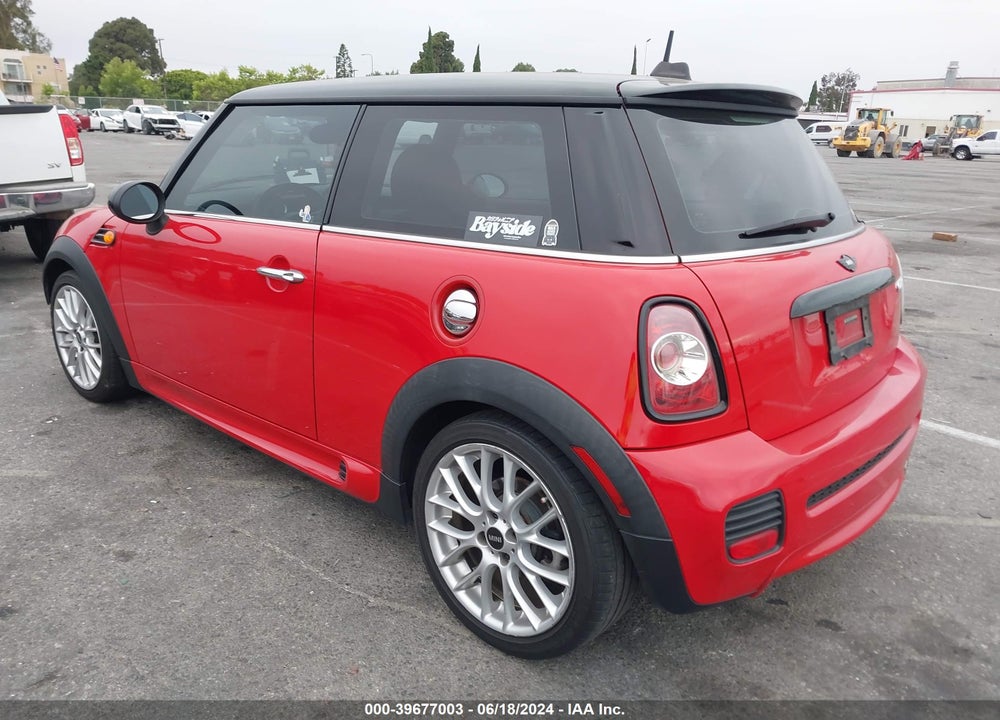 2012 MINI COOPER VIN: WMWSU3C51CT186508