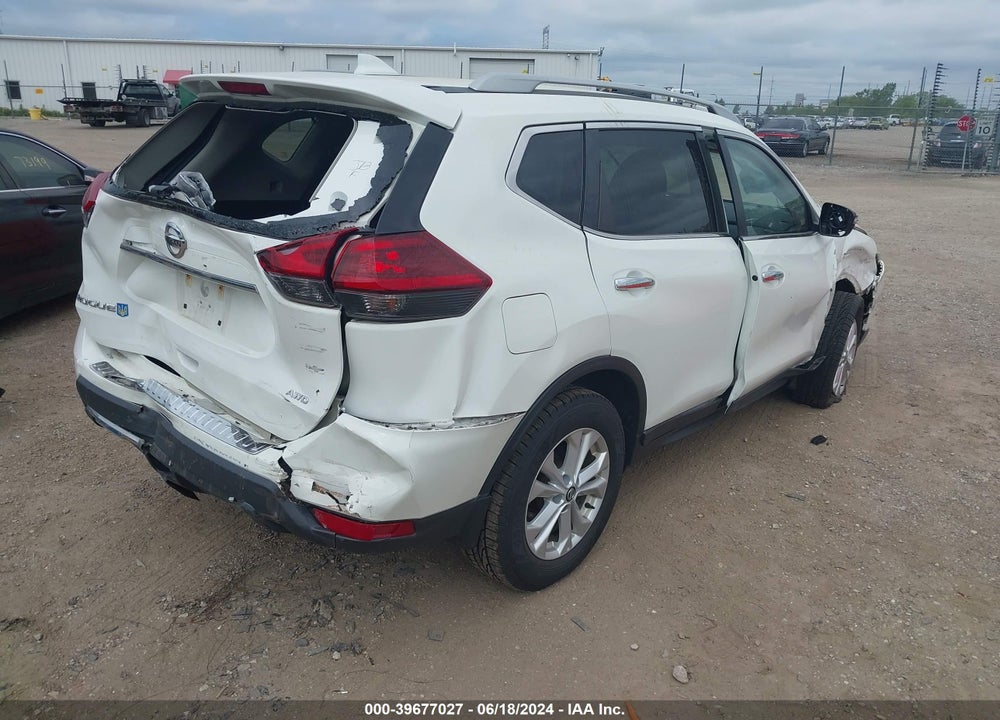 2018 NISSAN ROGUE S VIN: 5N1AT2MV7JC779759
