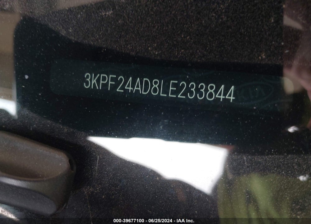 2020 KIA FORTE LXS VIN: 3KPF24AD8LE233844