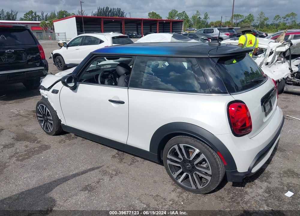 2024 MINI HARDTOP COOPER S VIN: WMW53DH03R2U57957