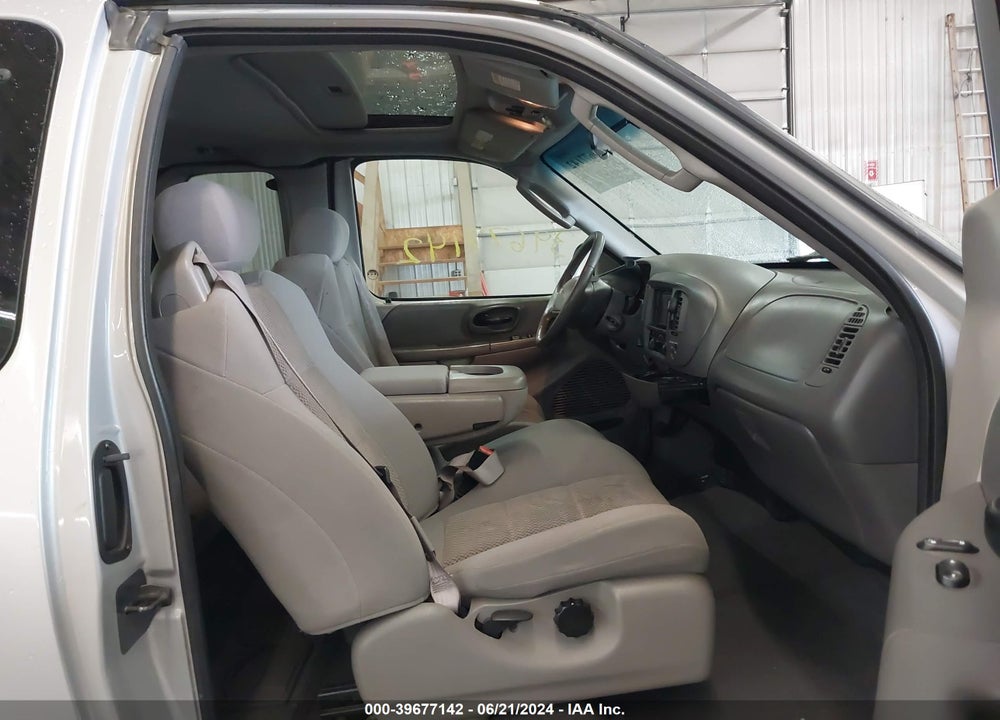 2003 FORD F-150 LARIAT/XL/XLT VIN: 1FTRX18L73NB93620