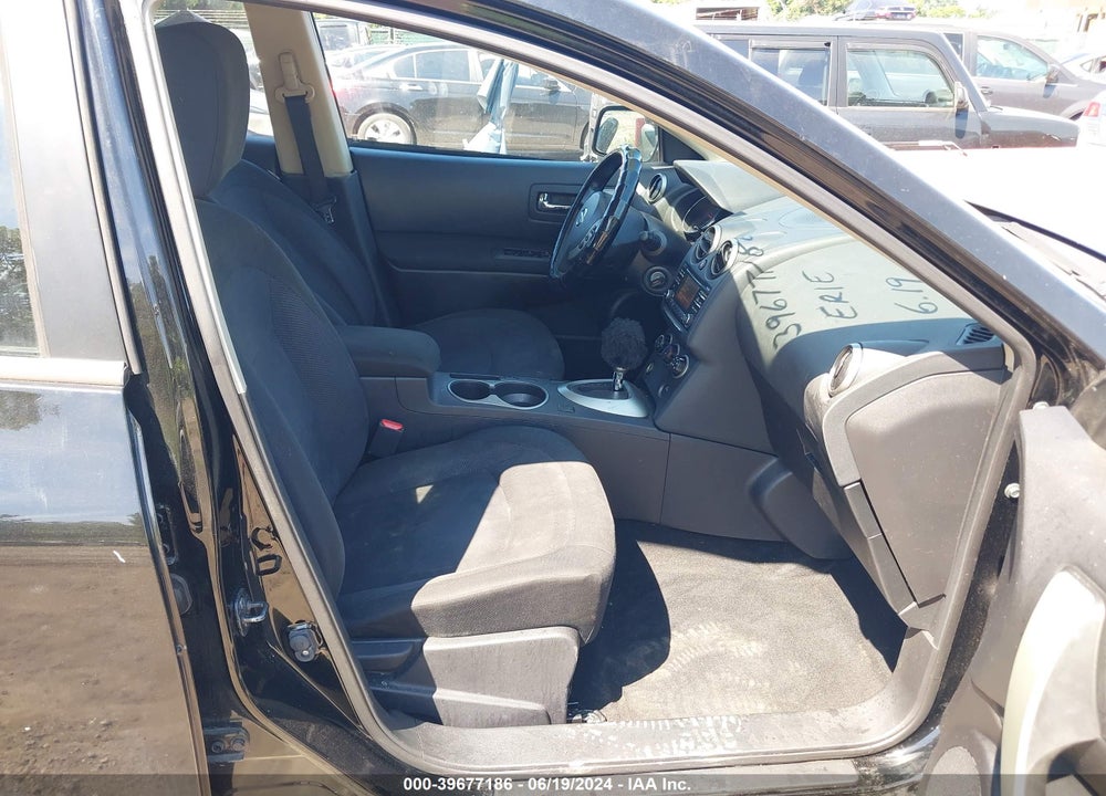 2015 NISSAN ROGUE SELECT S VIN: JN8AS5MV1FW251749