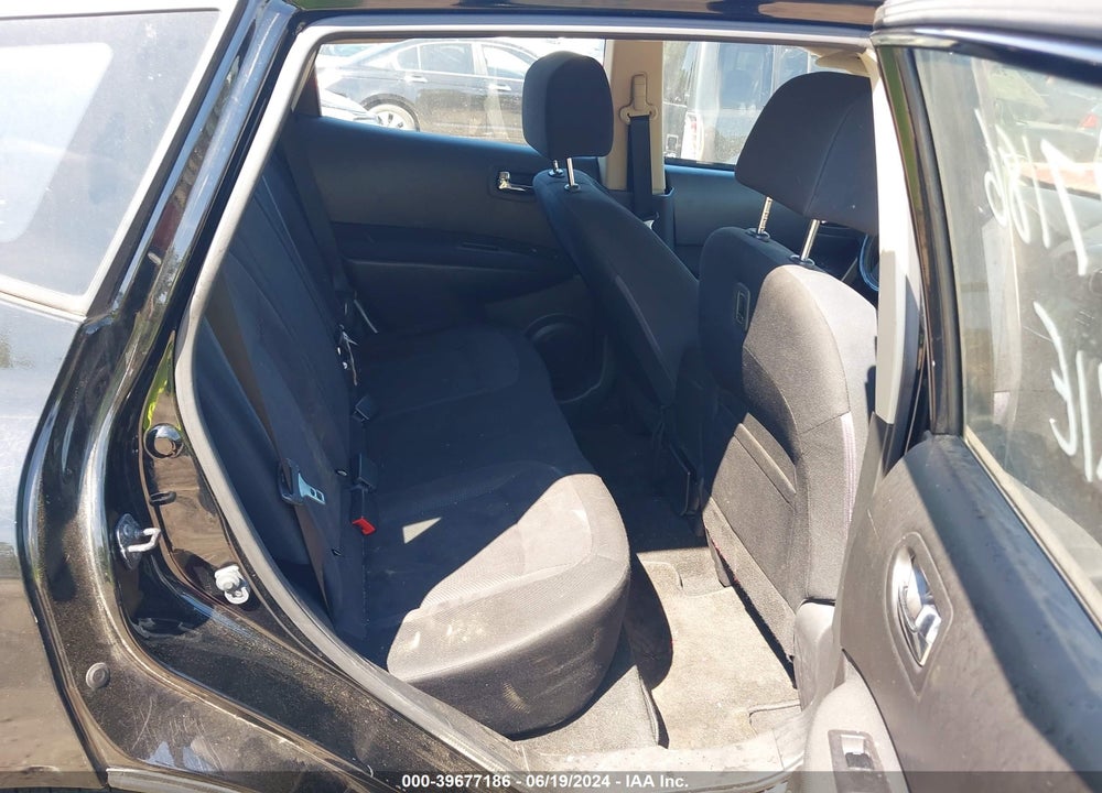 2015 NISSAN ROGUE SELECT S VIN: JN8AS5MV1FW251749