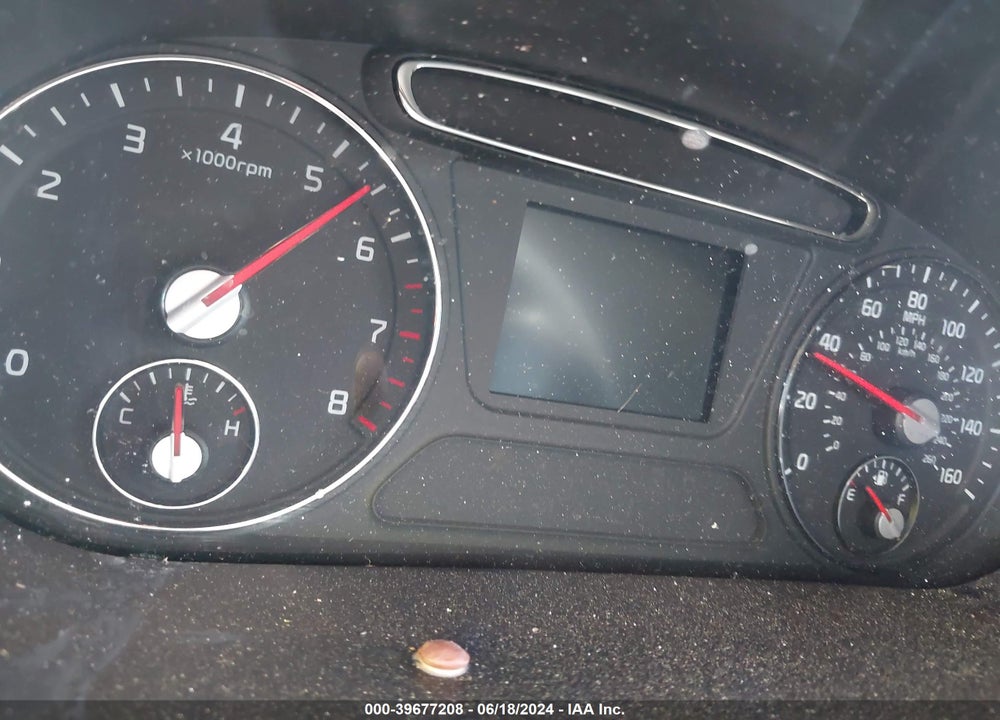 2019 KIA SORENTO 2.4L L VIN: 5XYPG4A34KG579520