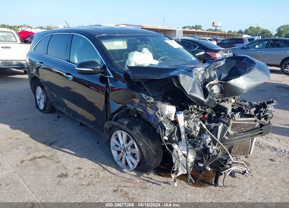 2019 KIA SORENTO 2.4L L VIN: 5XYPG4A34KG579520