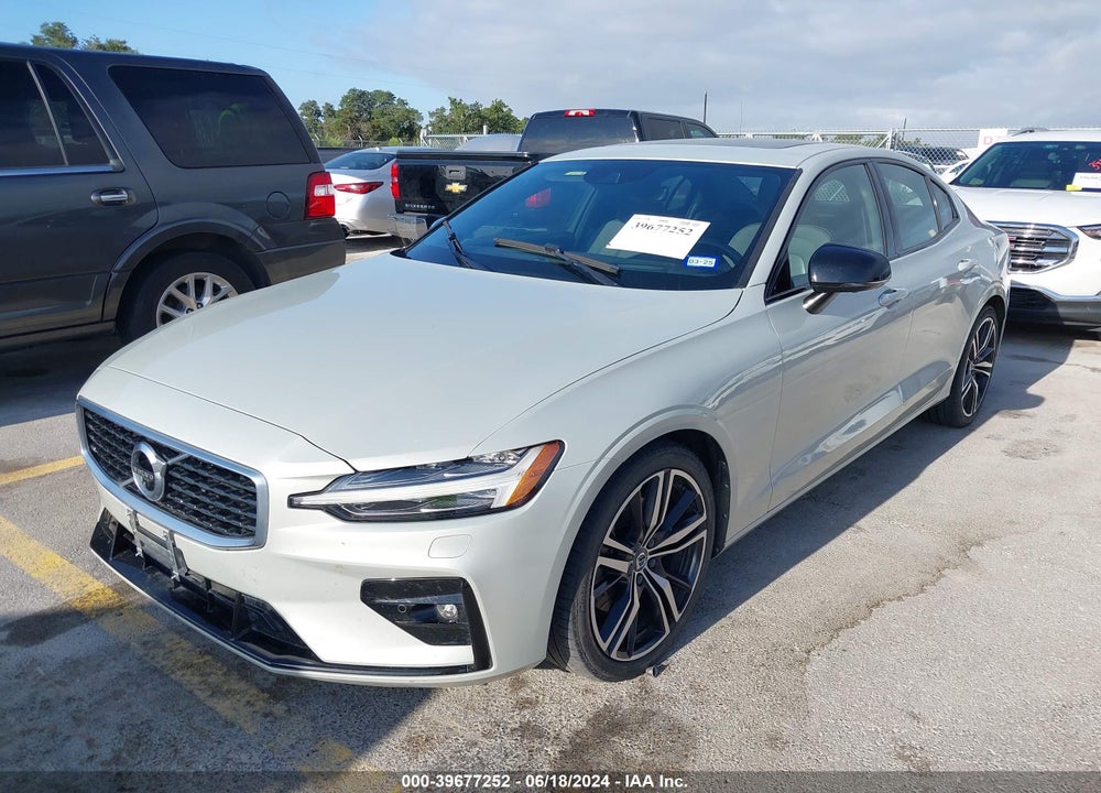 2019 VOLVO S60 T5 R-DESIGN VIN: 7JR102FM3KG015517