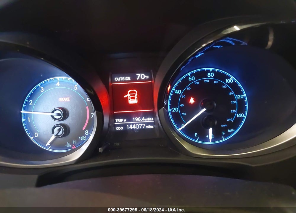 2014 TOYOTA COROLLA S PLUS VIN: 2T1BURHE5EC015575