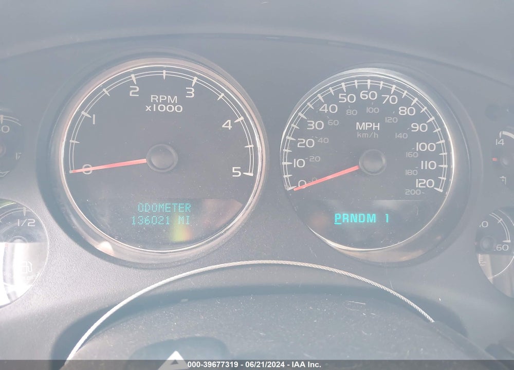 2014 GMC SIERRA 2500HD DENALI VIN: 1GT125E86EF165548