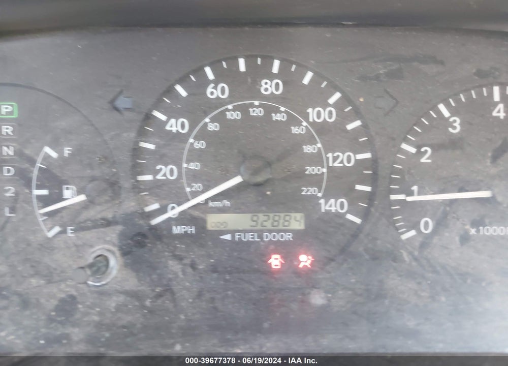 2001 TOYOTA CAMRY LE VIN: JT2BG22K410535423