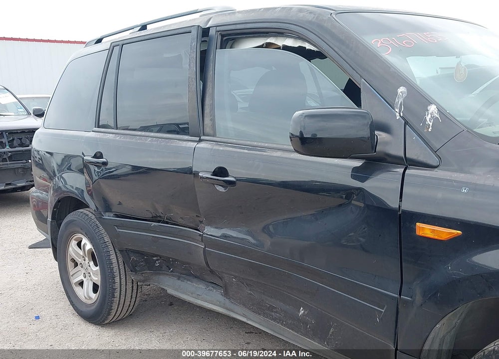 2008 HONDA PILOT VIN: 5FNYF28288B017922