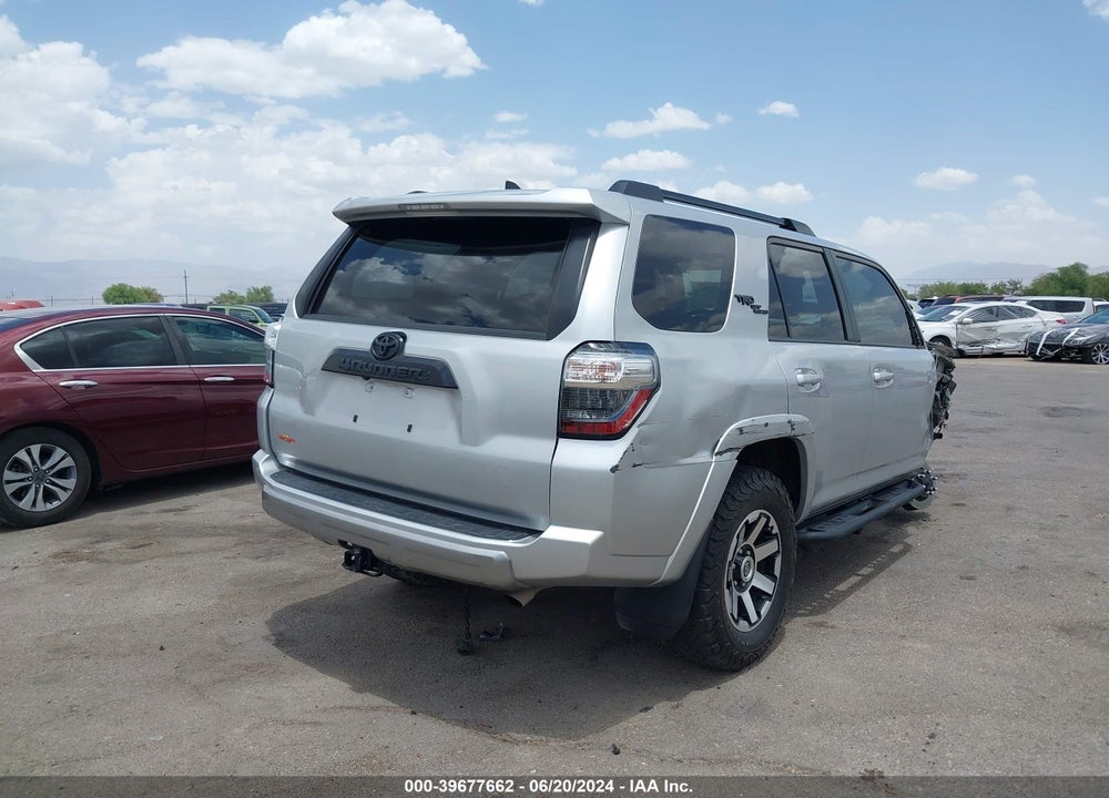2021 TOYOTA 4RUNNER TRD OFF ROAD PREMIUM VIN: JTERU5JR9M5898950