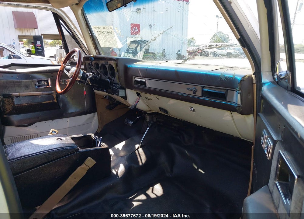 1985 CHEVROLET BLAZER K10 VIN: 1G8EK18C0FF179659