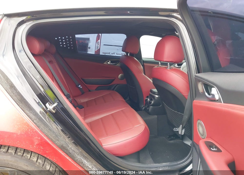 2018 KIA STINGER GT2 VIN: KNAE55LC9J6025369