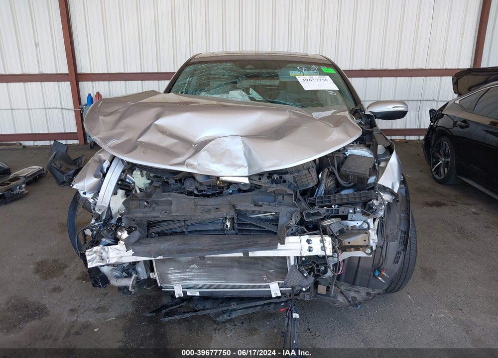 2018 HONDA CR-V VIN: 5J6RW1H89JA001983