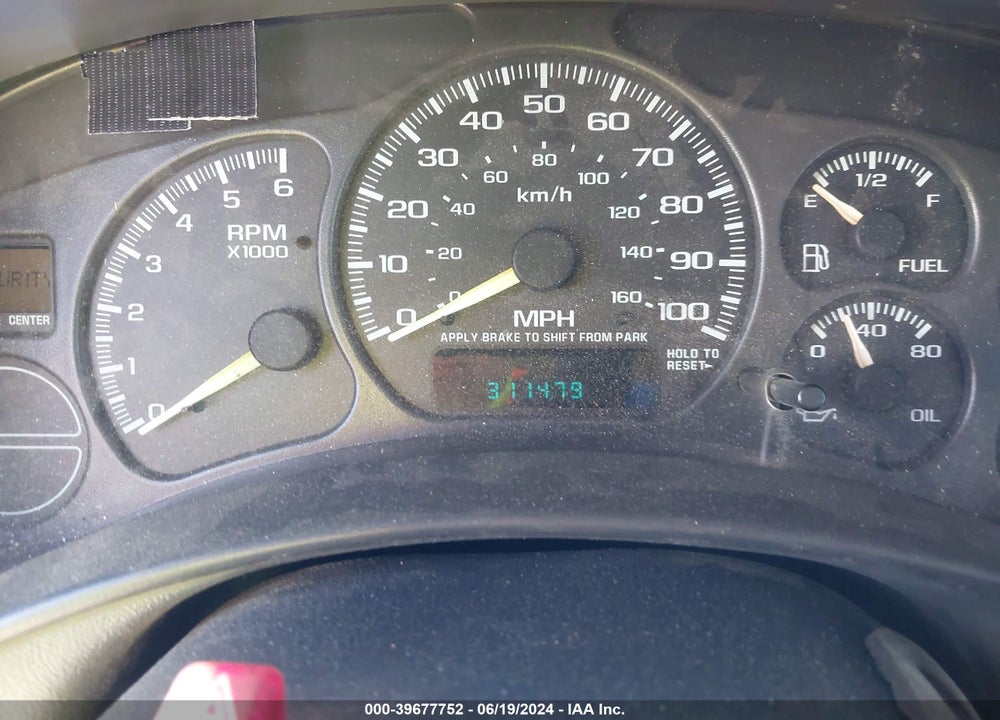 2001 GMC SIERRA 1500 SLE VIN: 2GTEC19T211275231