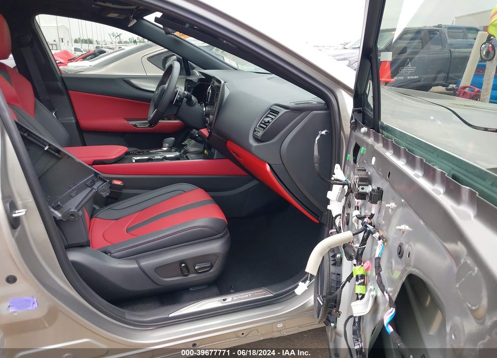 2024 LEXUS NX 350 F SPORT HANDLING VIN: 2T2KGCEZ9RC047765